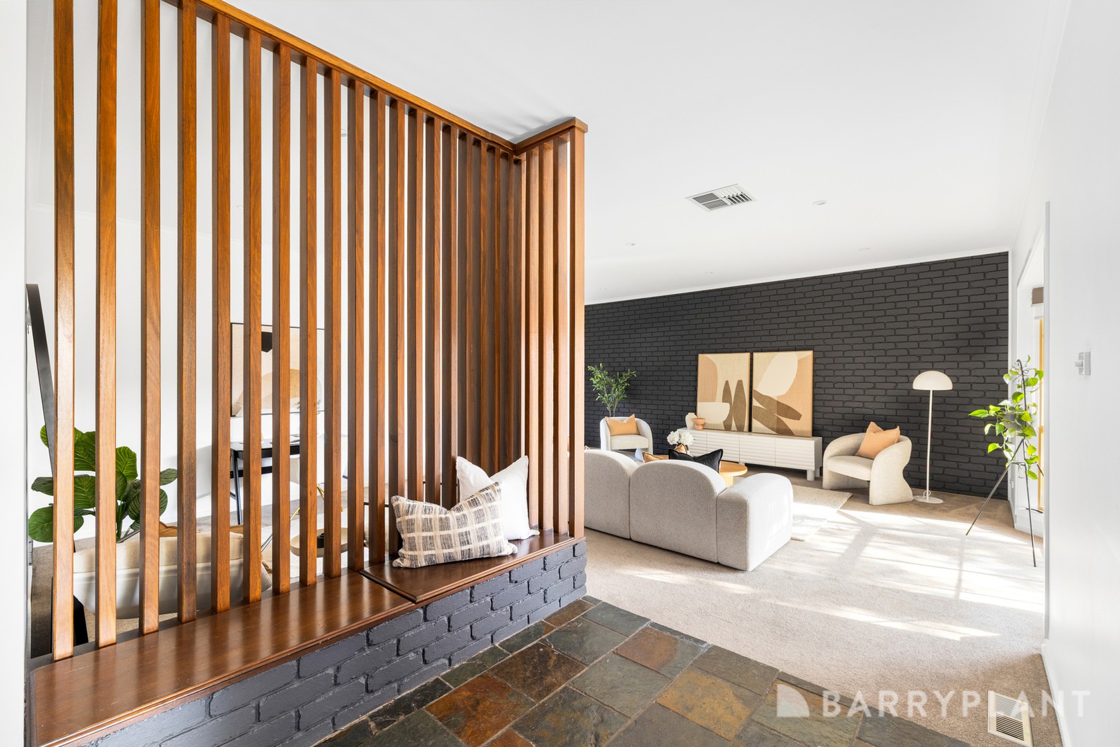 4 Oban Court, Greenvale, VIC 3059 - Thumbnail 2 - 21/01/2026