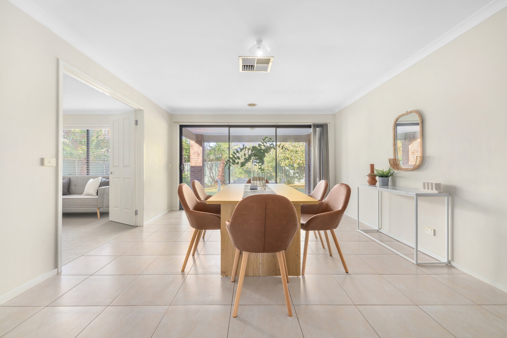 4 Oldfield Place, Point Cook, VIC 3030, Point Cook - Thumbnail 5