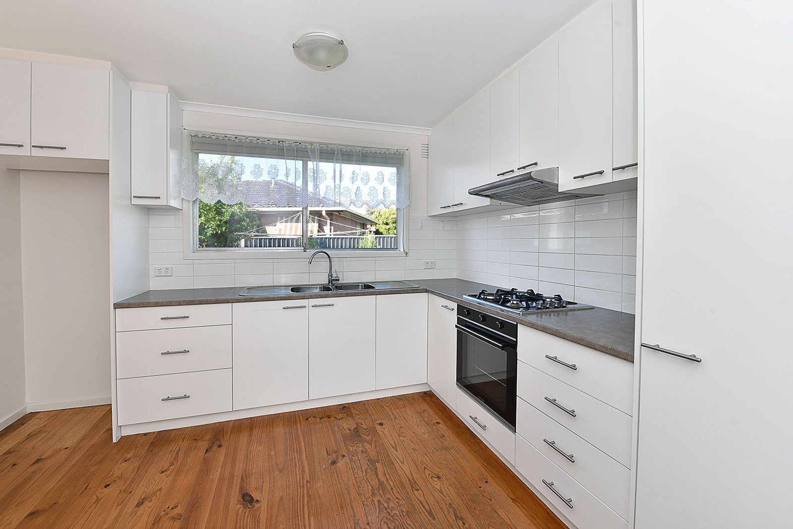 4 Osborne Avenue, Gladstone Park, VIC 3043, Gladstone Park - Thumbnail 6