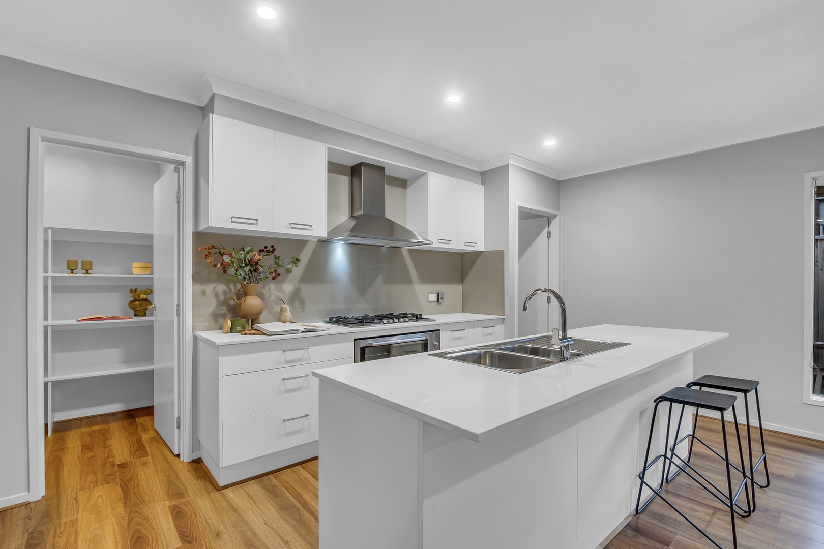 4 Oxbow Street, Mickleham, VIC 3064, Mickleham - Thumbnail 3