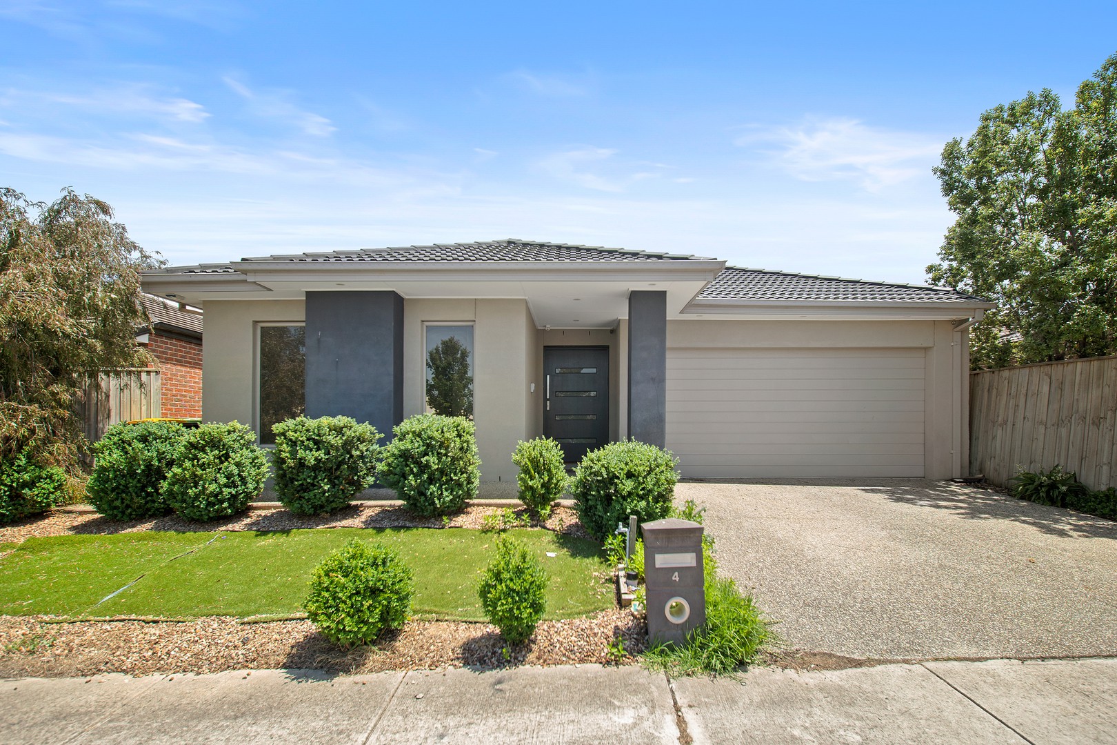 4 Palermo Street, Greenvale, VIC 3059 - Thumbnail 2 - 18/12/2025