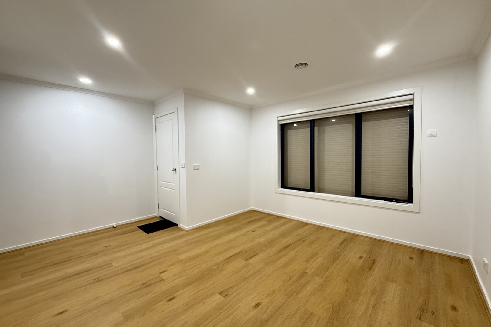 4 Palmer Parade, Derrimut, VIC 3026 - Thumbnail 1 - 26/11/2025