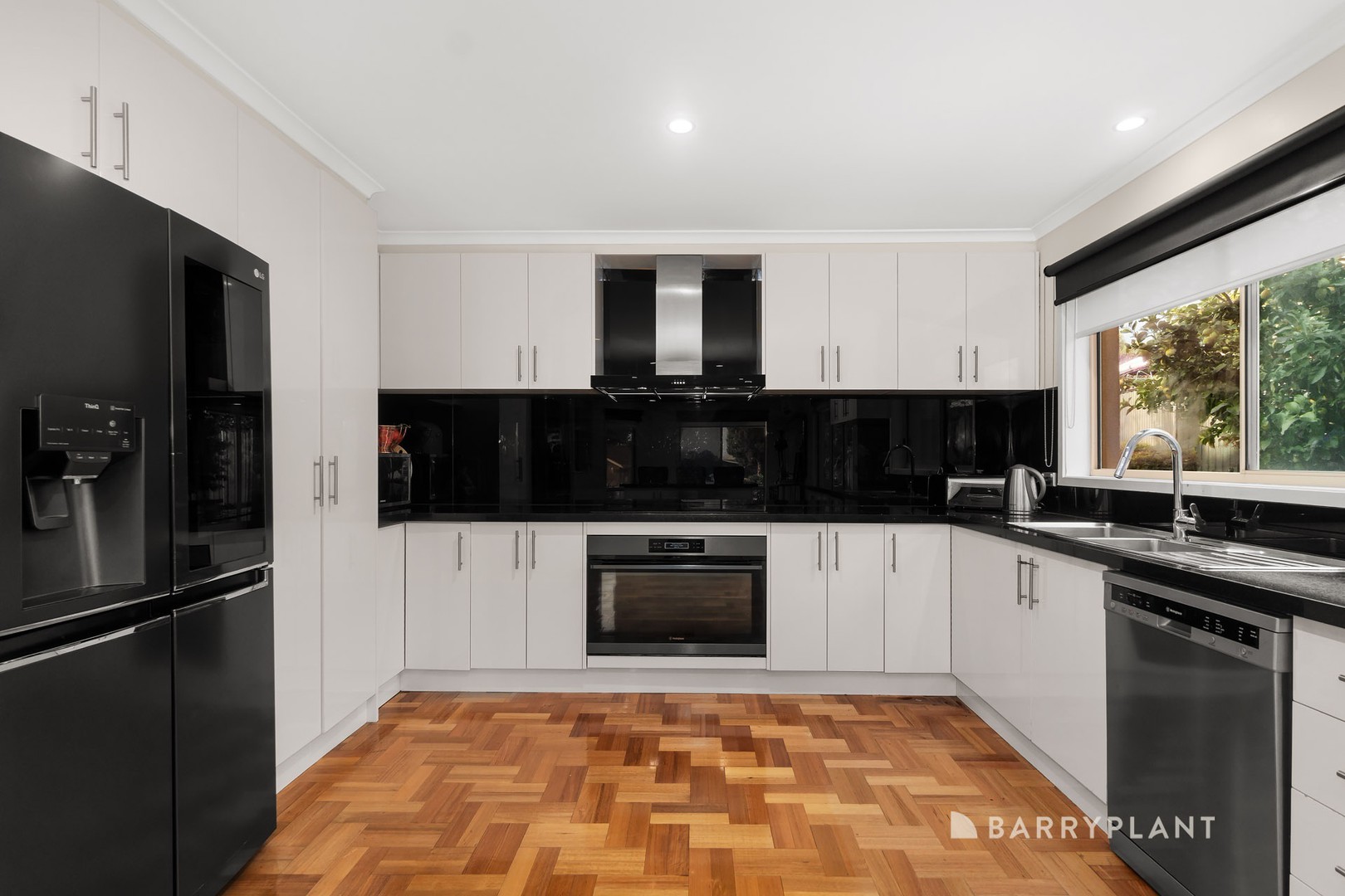 4 Pareira Court, Mill Park, VIC 3082, Mill Park - Thumbnail 4
