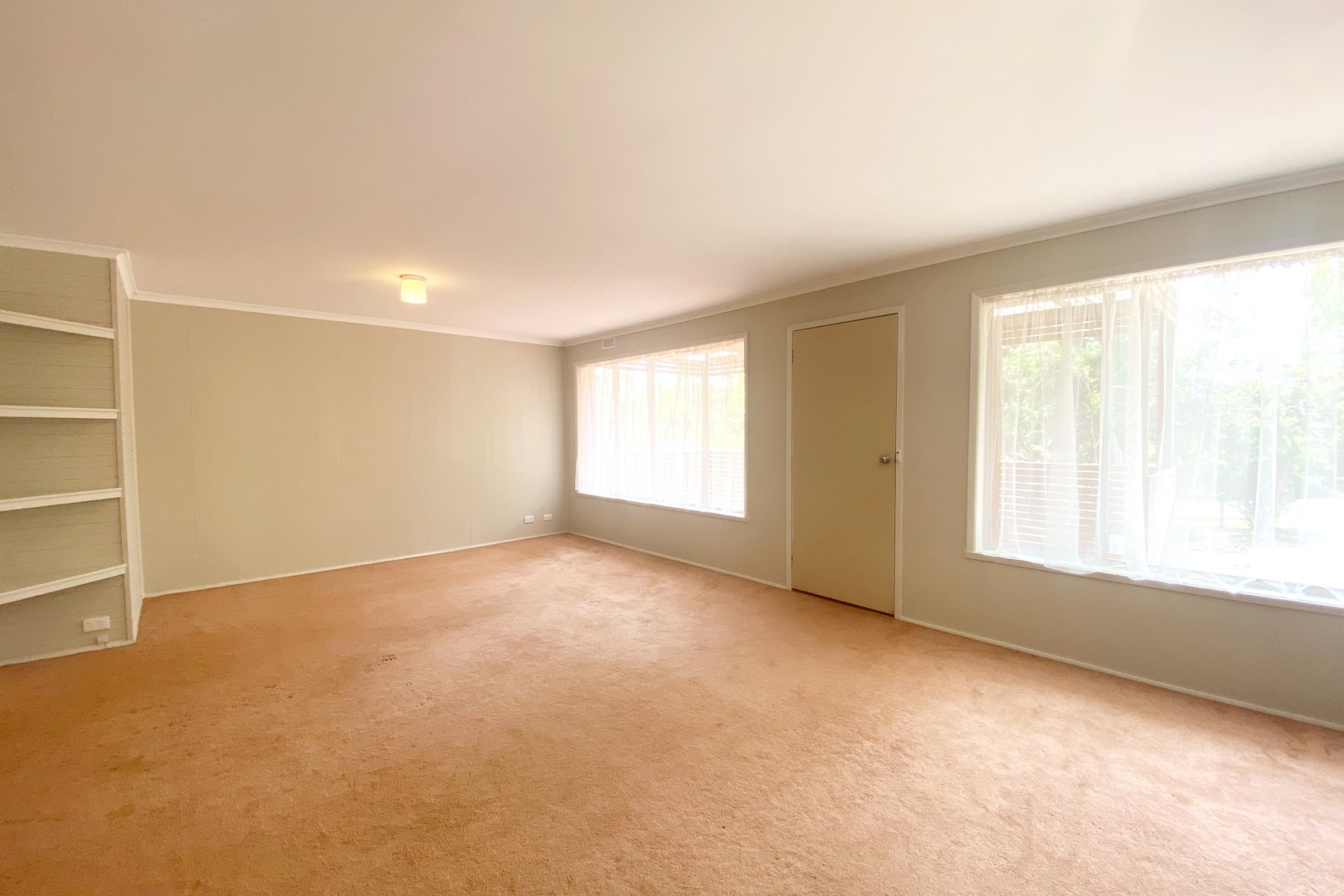 4 Park Street, Drouin, VIC 3818, Drouin - Thumbnail 2