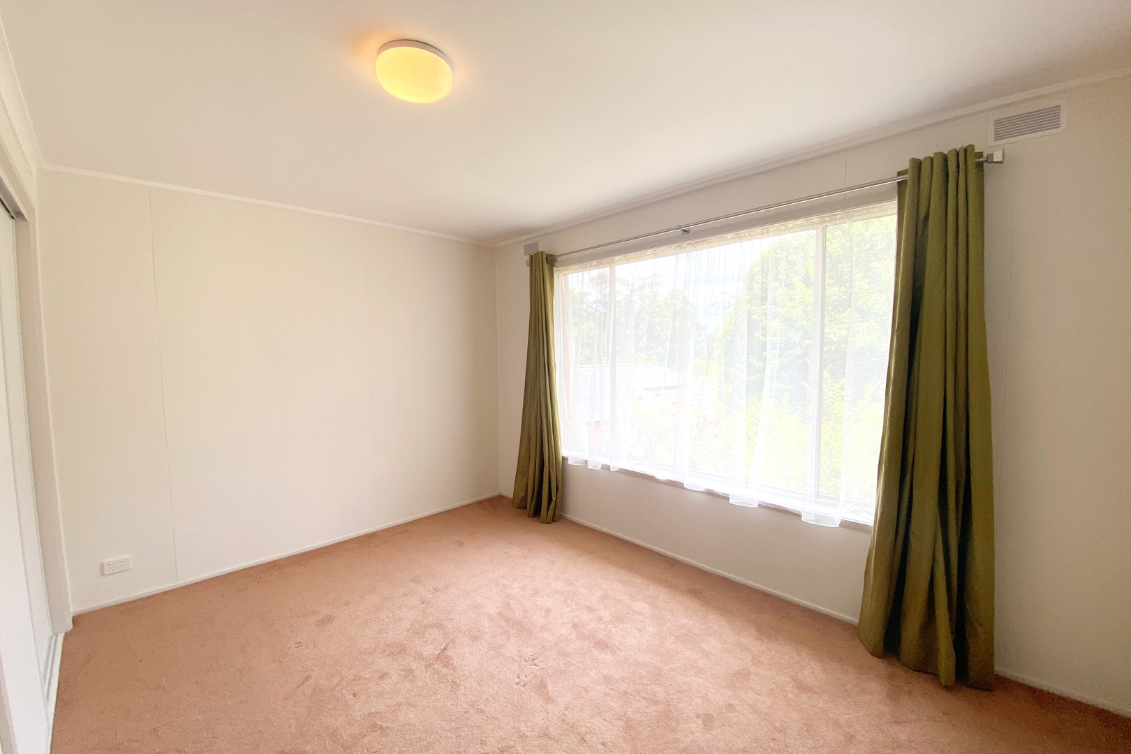 4 Park Street, Drouin, VIC 3818, Drouin - Thumbnail 6
