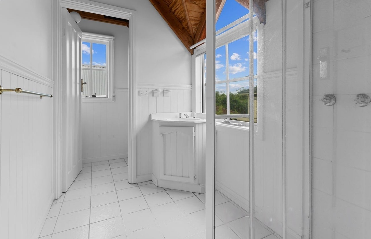 4 Patrick Street, Box Hill North, VIC 3129, Box Hill North - Thumbnail 3