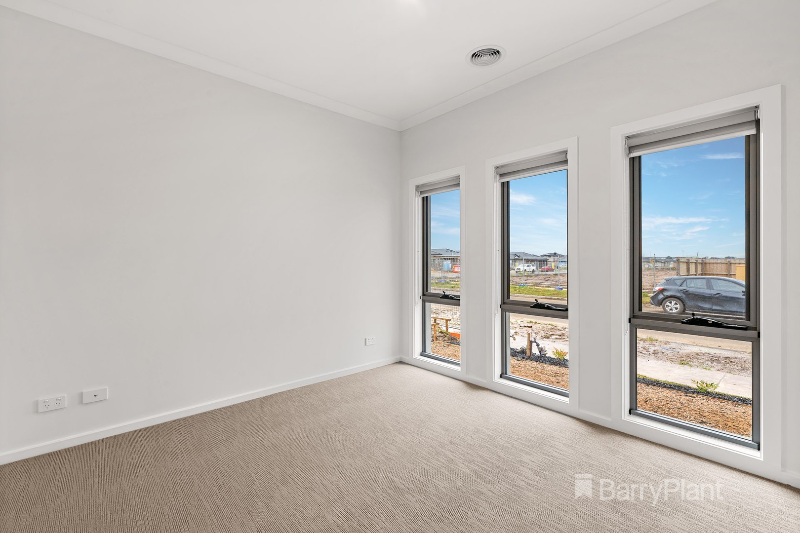4 Patrobas Loop, Cranbourne East, VIC 3977, Cranbourne East - Thumbnail 7