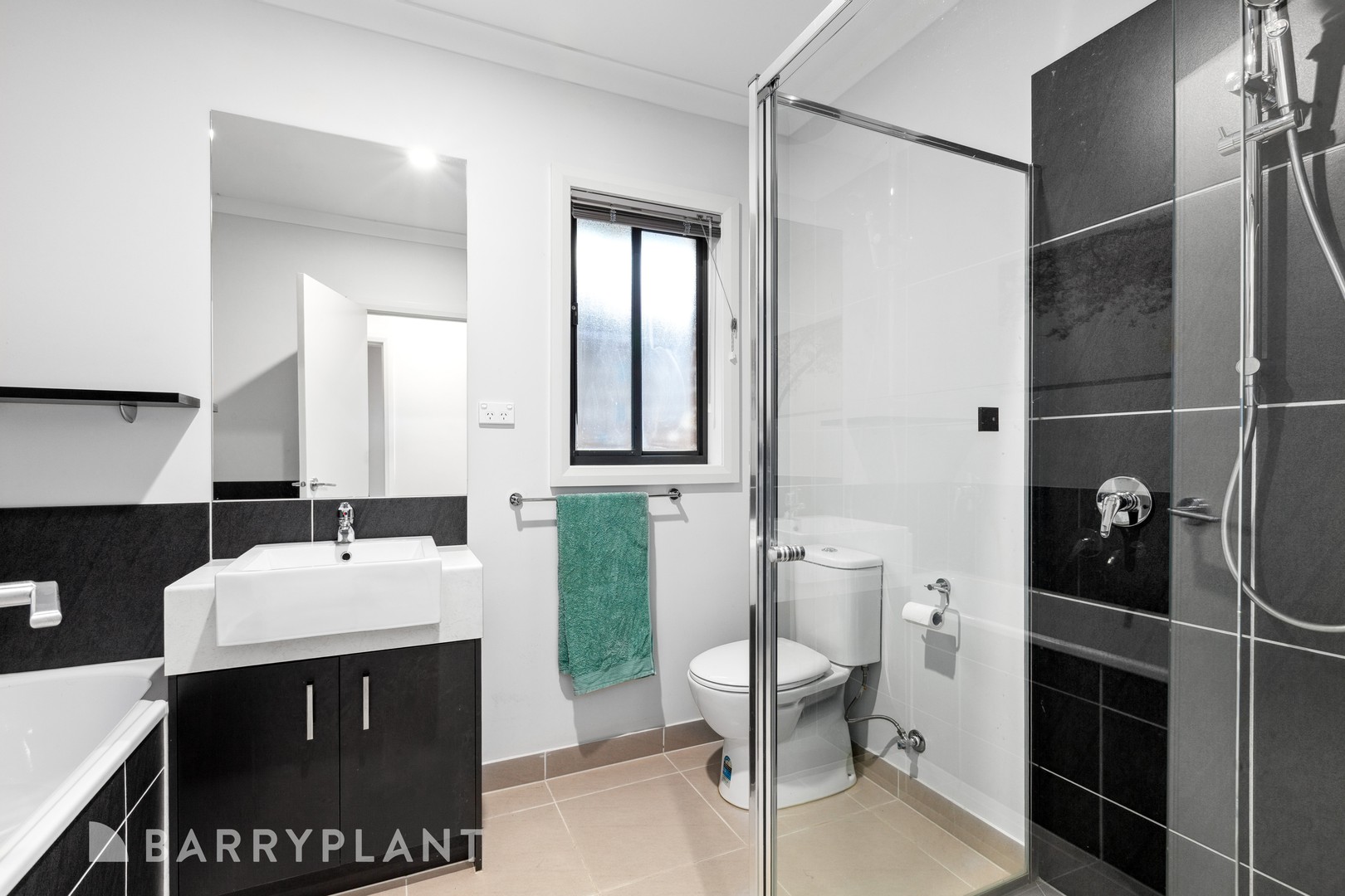 4 Pavonia Avenue, Wallan, VIC 3756, Wallan - Thumbnail 7