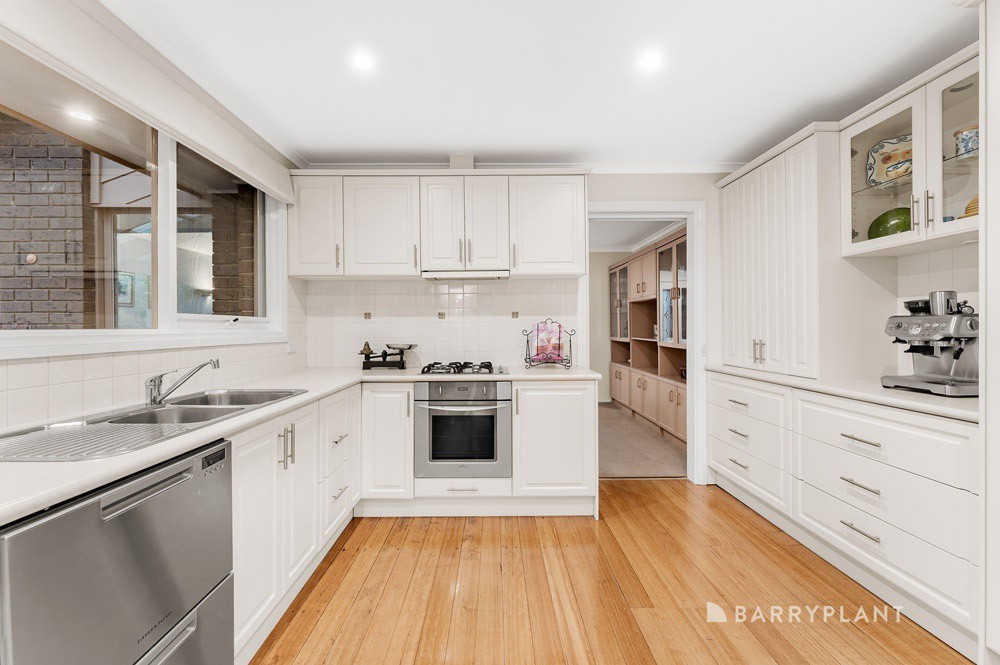 4 Peacock Close, Mill Park, VIC 3082, Mill Park - Thumbnail 6