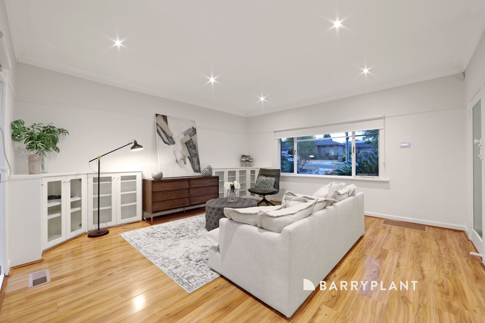 4 Pearwood Street, Ringwood, VIC 3134 - Thumbnail 2 - 23/04/2025