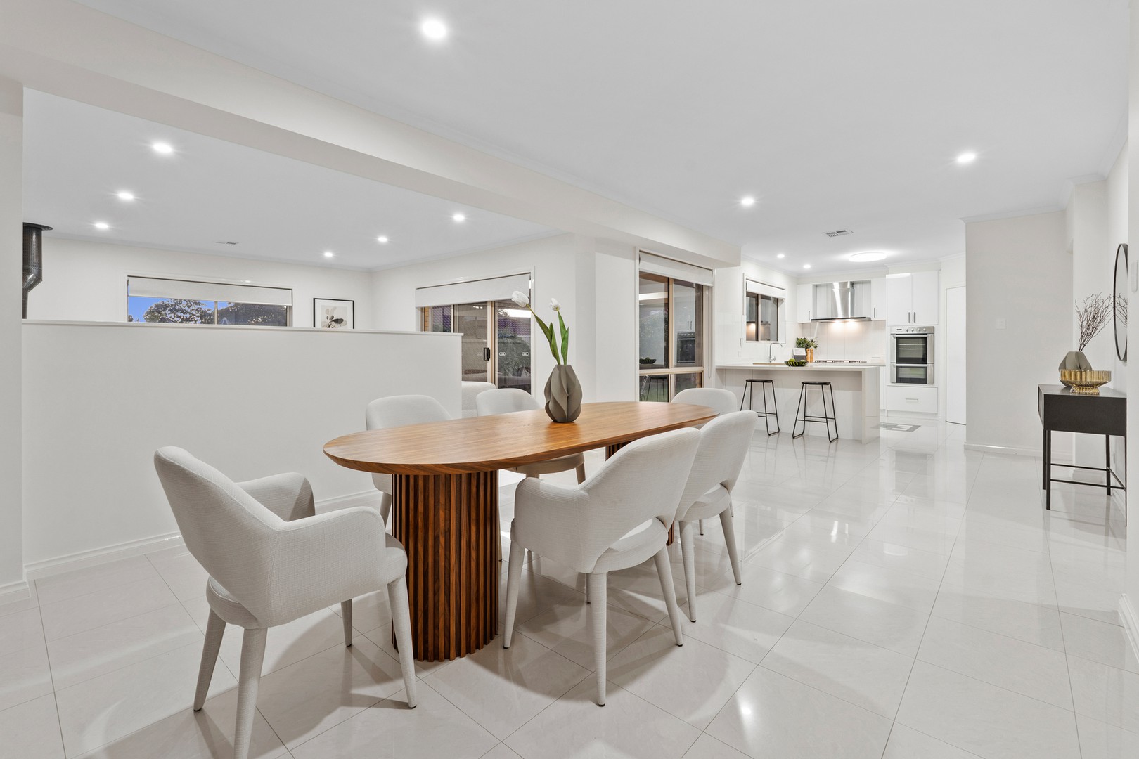 4 Peradon Way, Hillside, VIC 3037, Hillside - Thumbnail 8