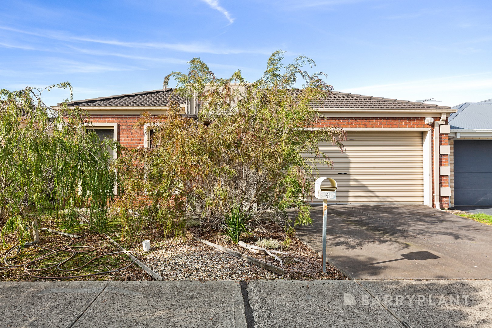 4 Persimmon Lane, Pakenham, VIC 3810, Pakenham - Thumbnail 2