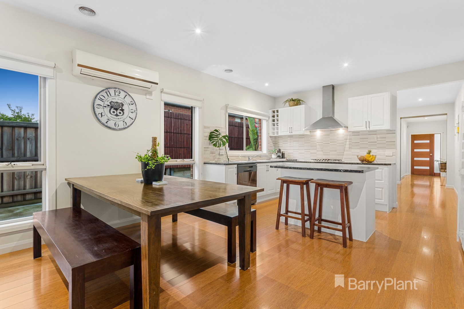 4 Peterborough DriveDoreen, VIC 3754, Doreen - Thumbnail 4