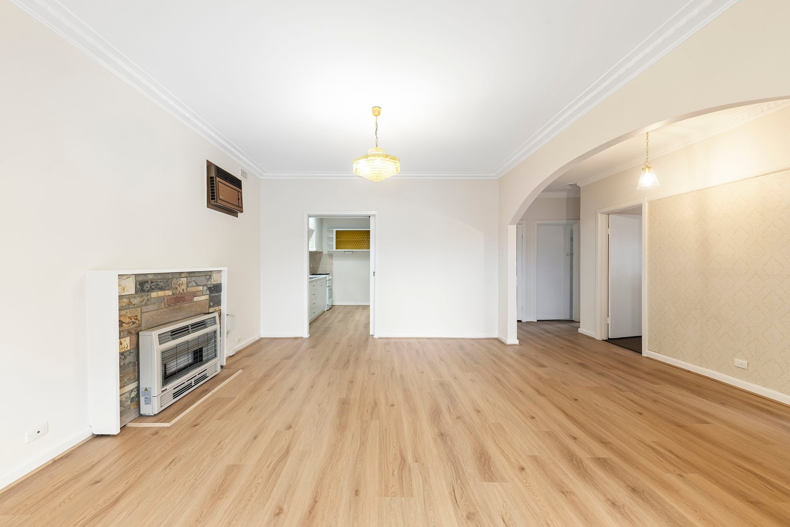 4 Peters Street, Airport West, VIC 3042, Airport West - Thumbnail 3