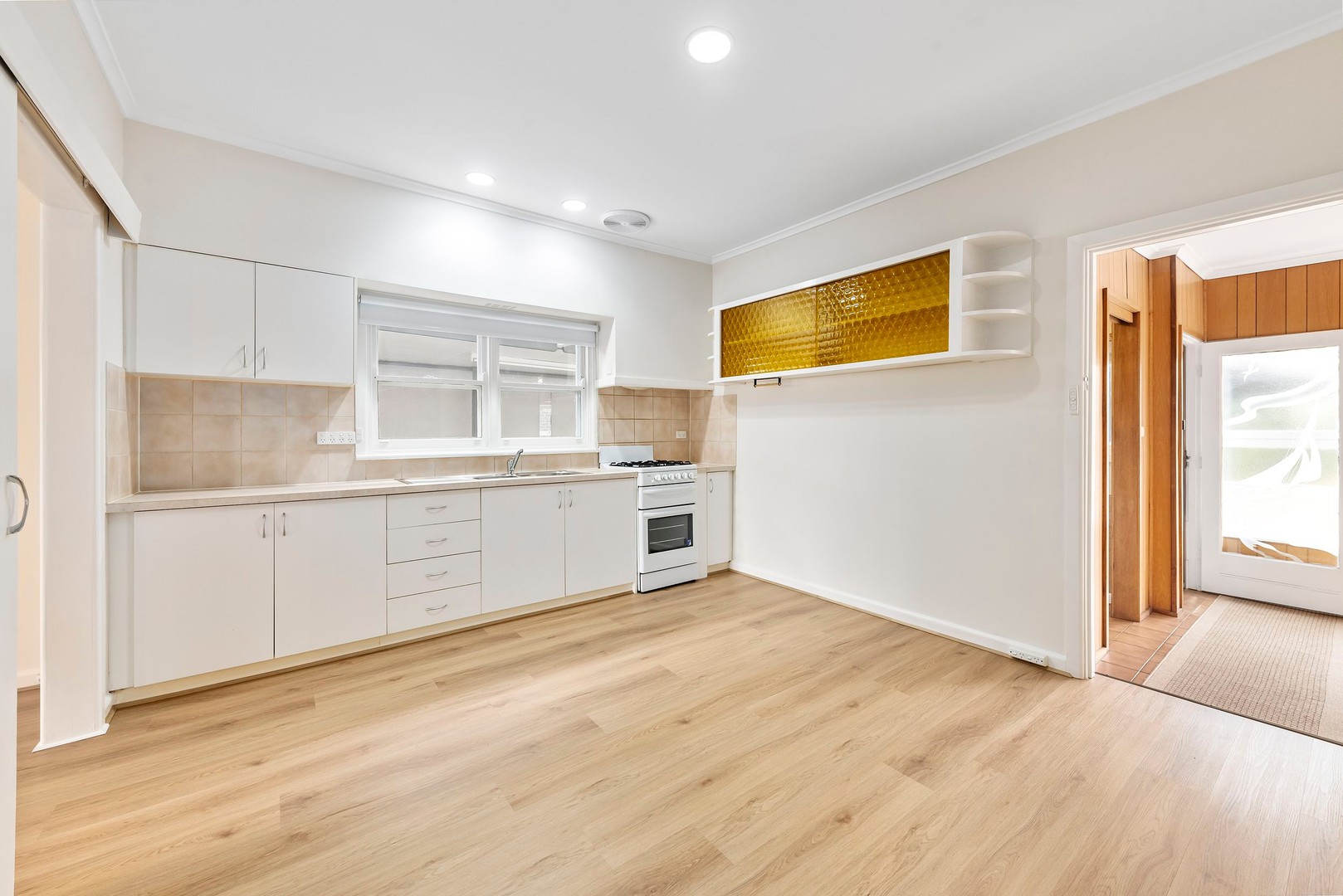 4 Peters Street, Airport West, VIC 3042, Airport West - Thumbnail 4