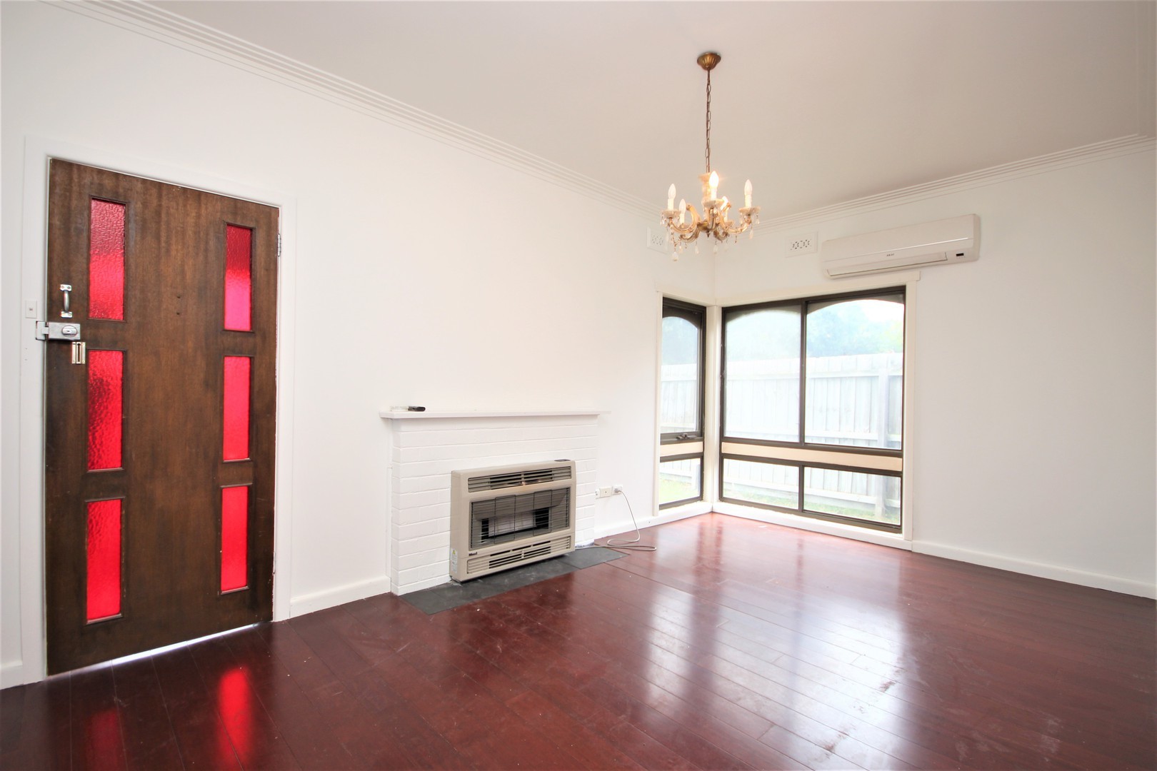 4 Pettitt Crescent, Corio, VIC 3214 - Thumbnail 1 - 24/07/2026