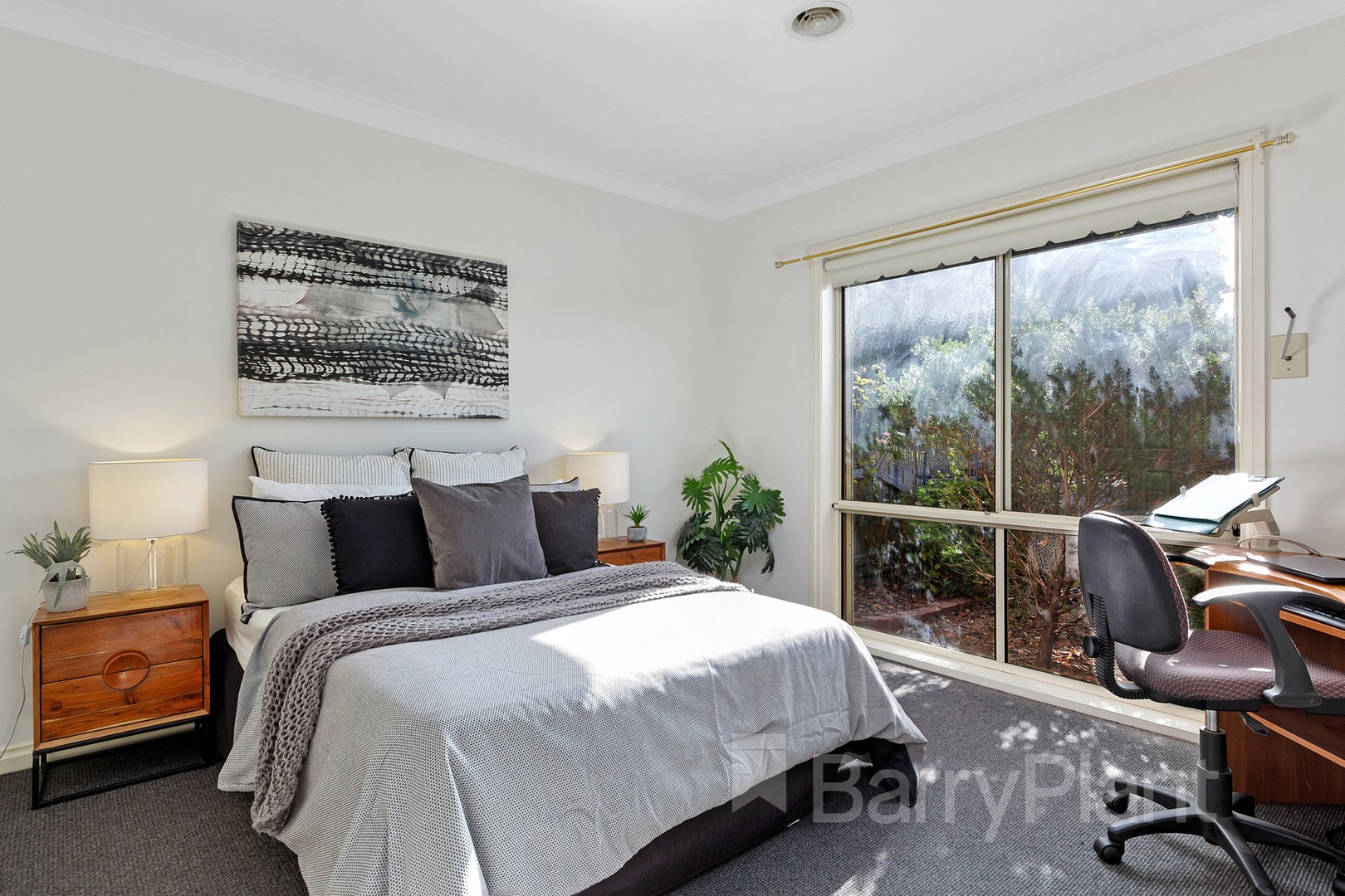 4 Pine Tree Avenue, Glen Waverley, VIC 3150, Glen Waverley - Thumbnail 4