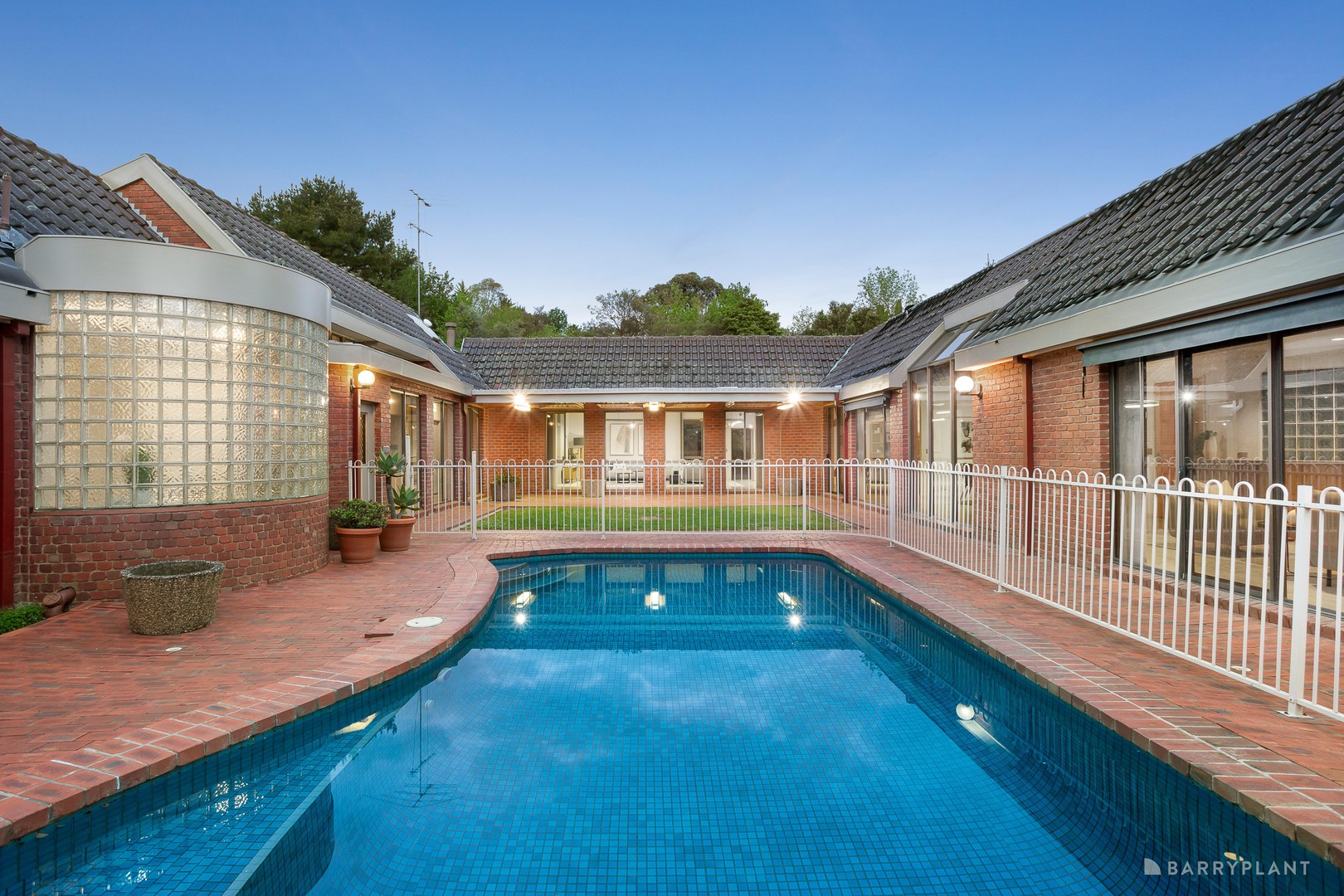 4 Pine Valley Way, Templestowe, VIC 3106, Templestowe - Thumbnail 2