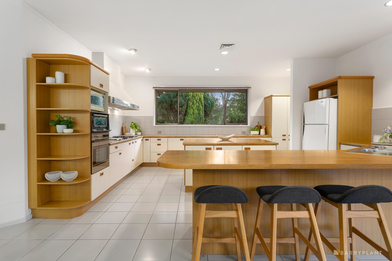 4 Pine Valley Way, Templestowe, VIC 3106, Templestowe - Thumbnail 4