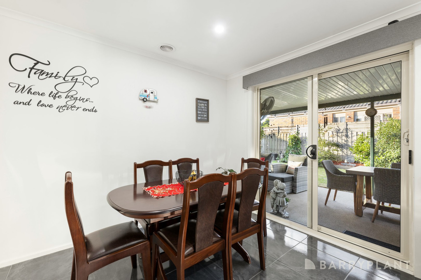 4 Pitt Road, Kilsyth, VIC 3137, Kilsyth - Thumbnail 4