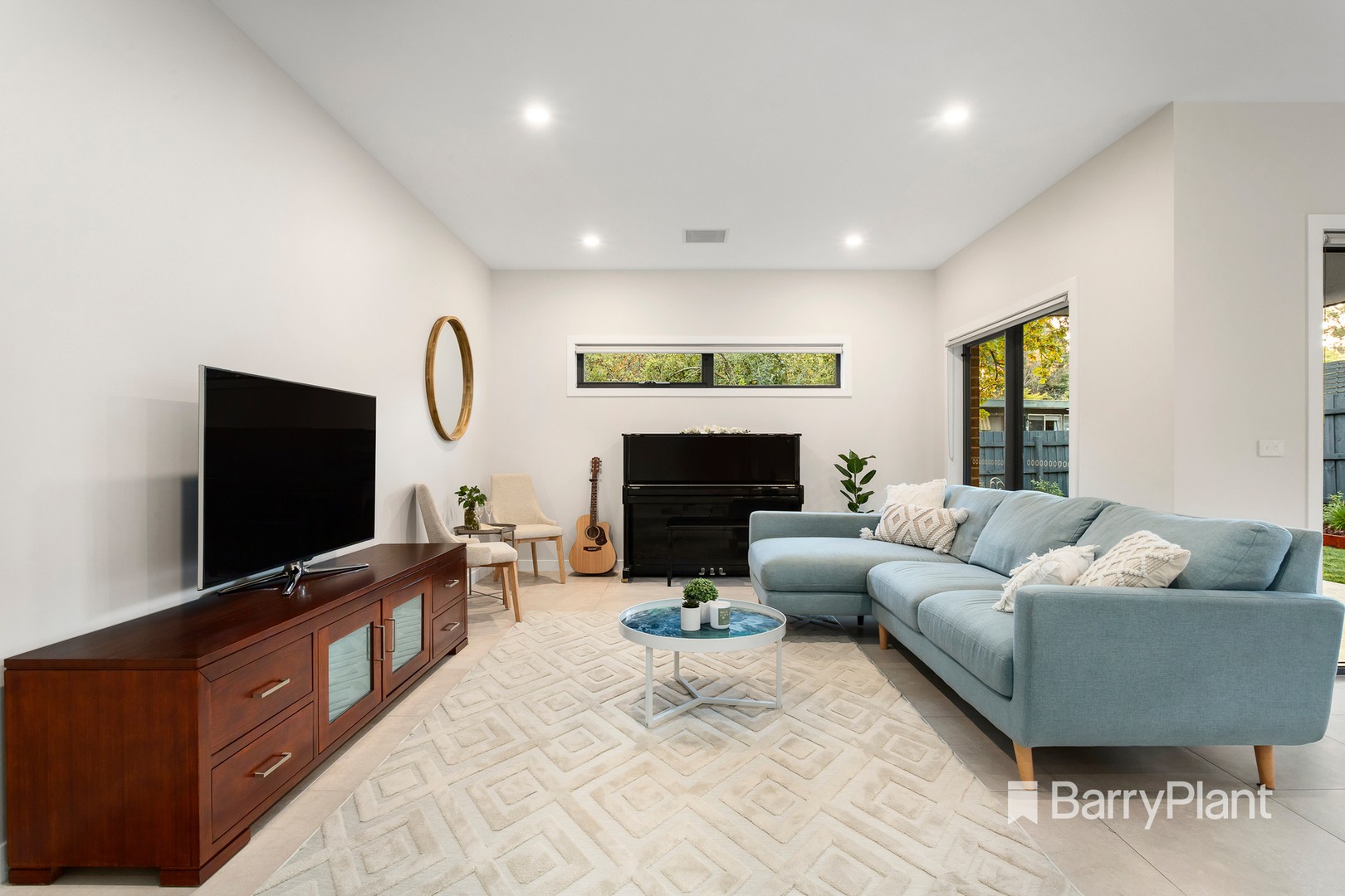 4 Pleasant Street, Kilsyth, VIC 3137, Kilsyth - Thumbnail 2