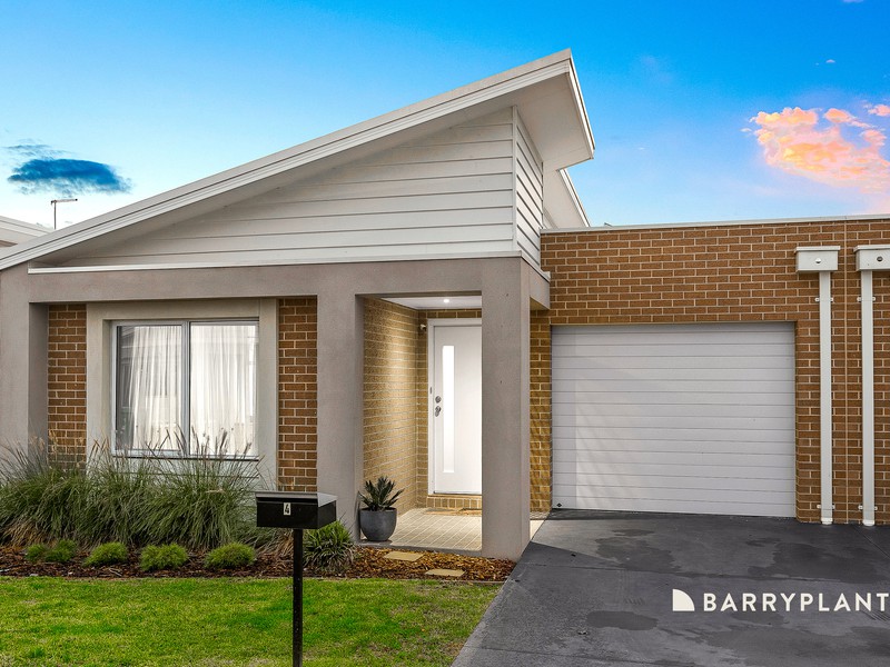 4 Poa Mews, Berwick, VIC 3806 - Image - 11/03/2026