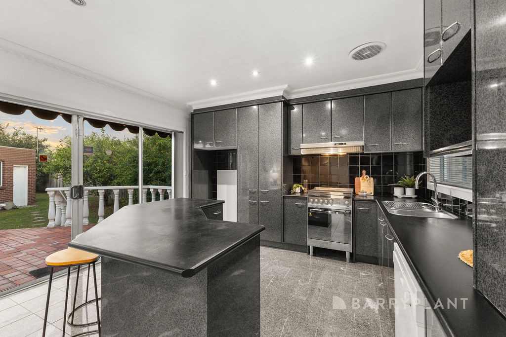 4 Rangoon Court, Mulgrave, VIC 3170, Mulgrave - Thumbnail 8