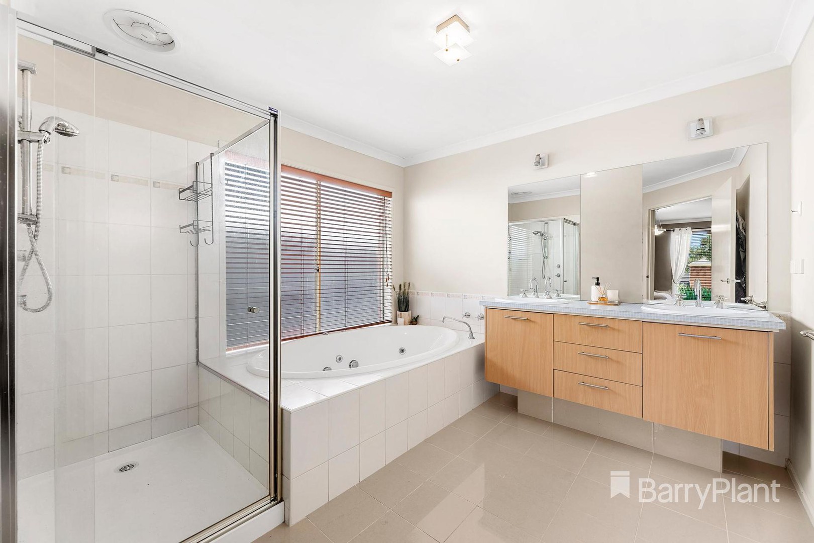 4 Raphael Rise, South Morang, VIC 3752, South Morang - Thumbnail 7