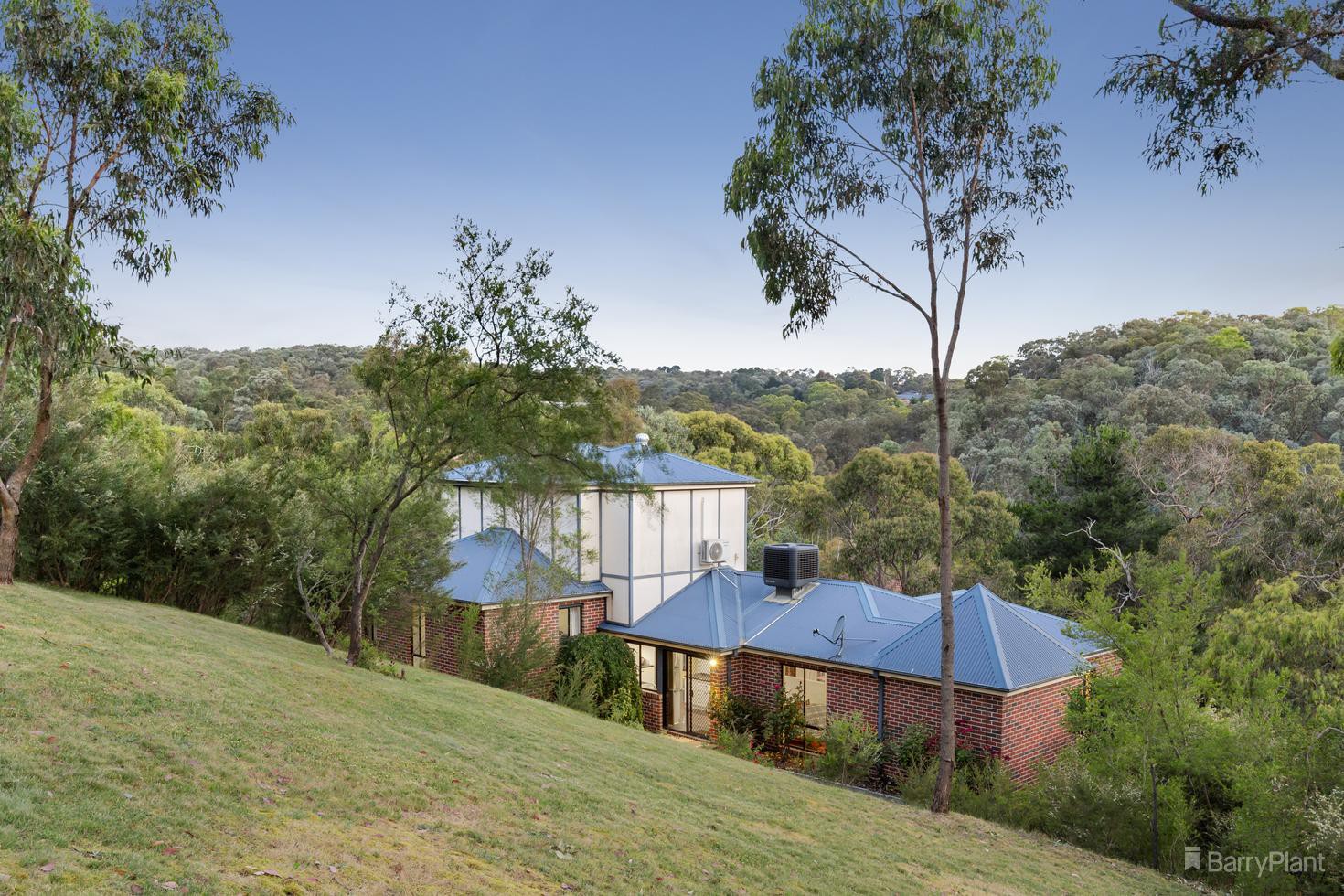 4 Raymond Elliot CourtPark Orchards, VIC 3114, Park Orchards - Thumbnail 2