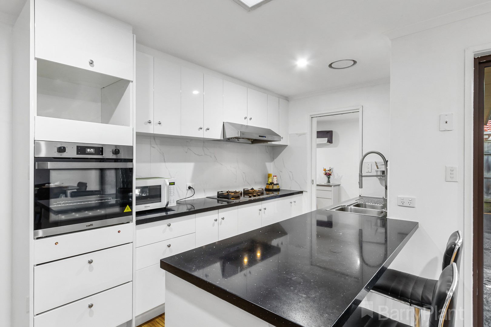4 Rebecca Court, Wantirna South, VIC 3152, Wantirna South - Thumbnail 3