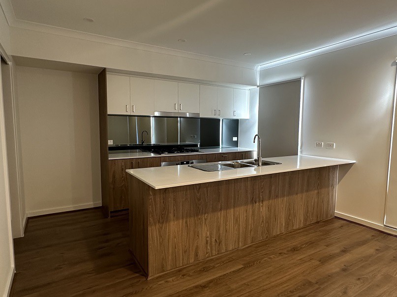 4 Redding Street, Cranbourne East, VIC 3977, Cranbourne East - Thumbnail 2