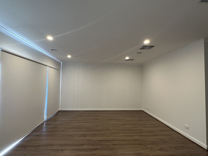 4 Redding Street, Cranbourne East, VIC 3977, Cranbourne East - Thumbnail 4