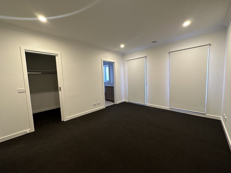 4 Redding Street, Cranbourne East, VIC 3977, Cranbourne East - Thumbnail 4
