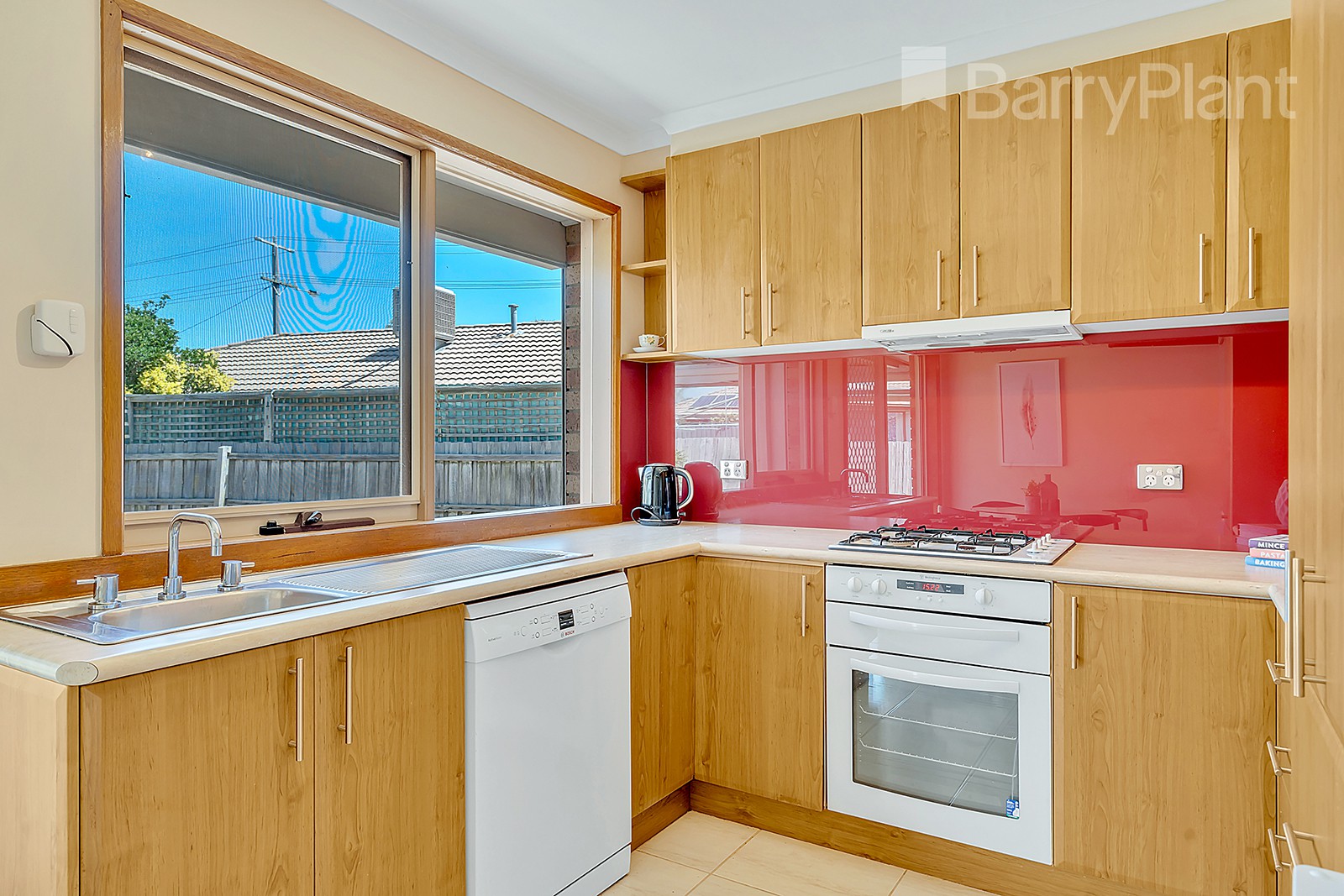 4 Redhill Court, Craigieburn, VIC 3064, Craigieburn - Thumbnail 4