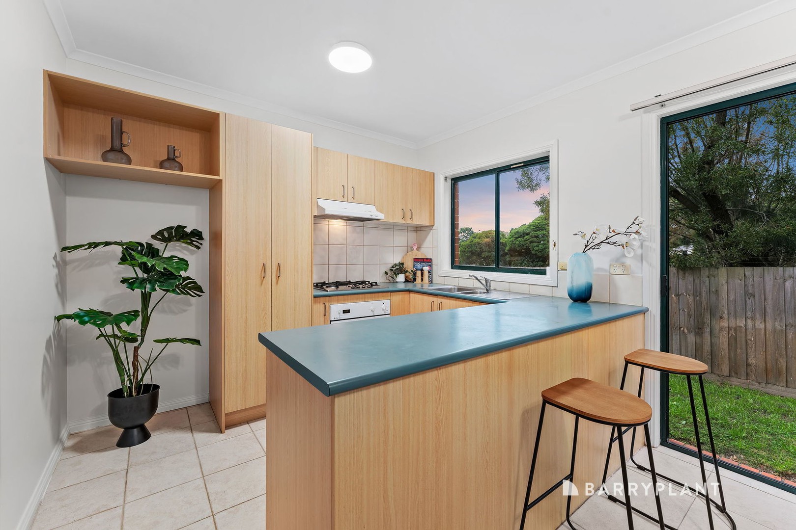 4 Remington Place, Wantirna, VIC 3152, Wantirna - Thumbnail 3