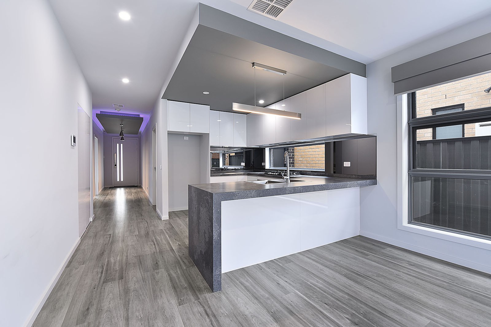 4 Rialto Cct, Craigieburn, VIC 3064 - Thumbnail 1 - 14/11/2025