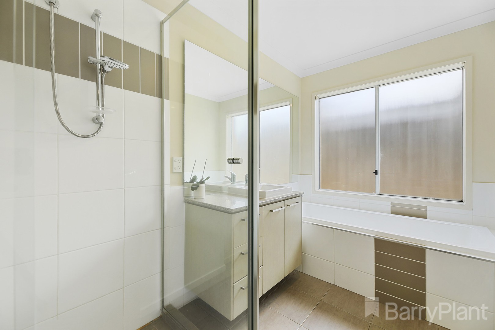 4 Rimfire Avenue, Drouin, VIC 3818, Drouin - Thumbnail 6