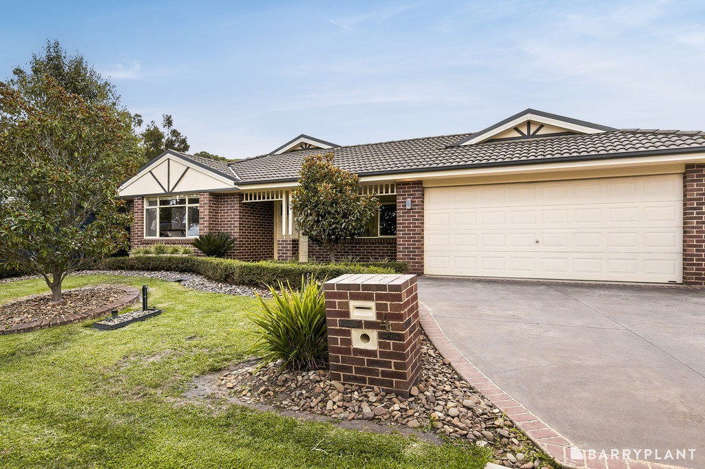 4 Riverglen Road, Berwick, VIC 3806 - Thumbnail 2 - 13/03/2026