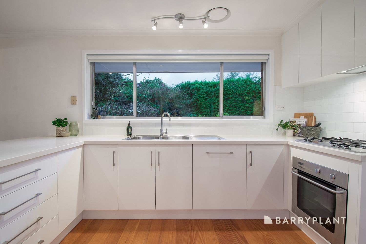 4 Robina Road, Monbulk, VIC 3793, Monbulk - Thumbnail 3