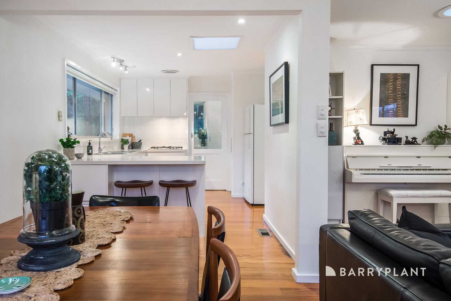 4 Robina Road, Monbulk, VIC 3793, Monbulk - Thumbnail 4