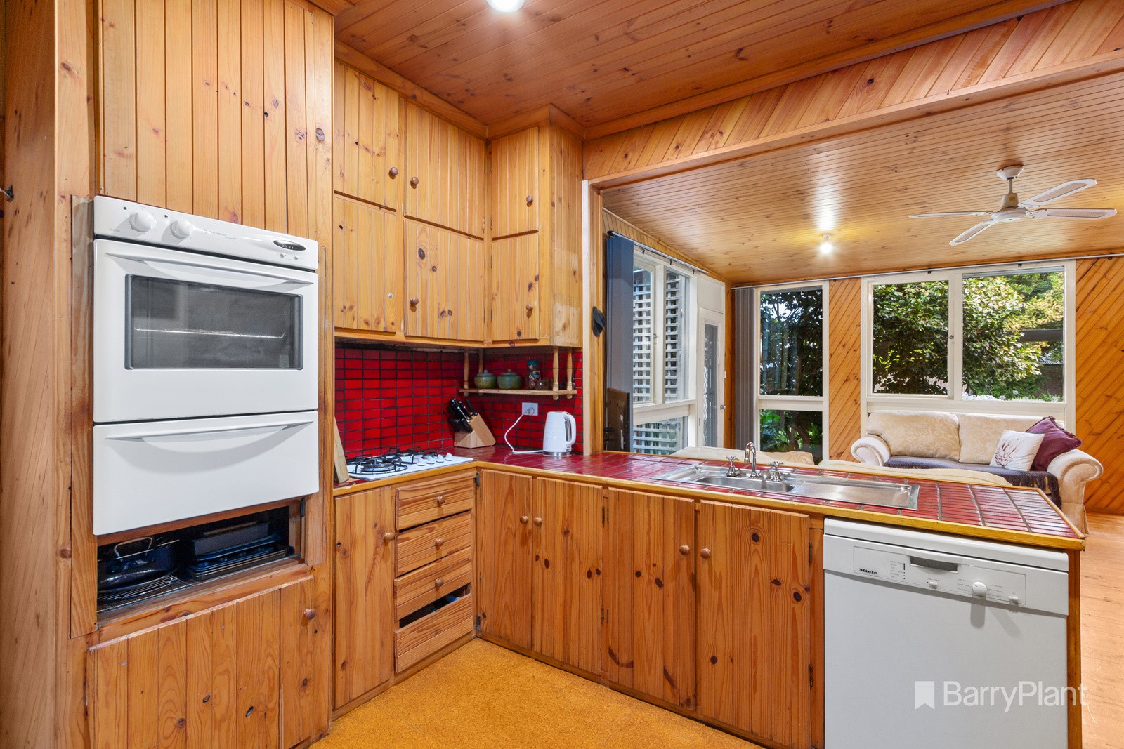 4 Robinson Street, Croydon, VIC 3136, Croydon - Thumbnail 4