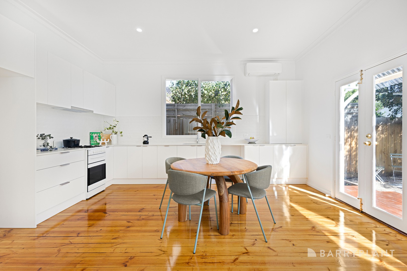 4 Rogers Street, Coburg, VIC 3058, Coburg - Thumbnail 3