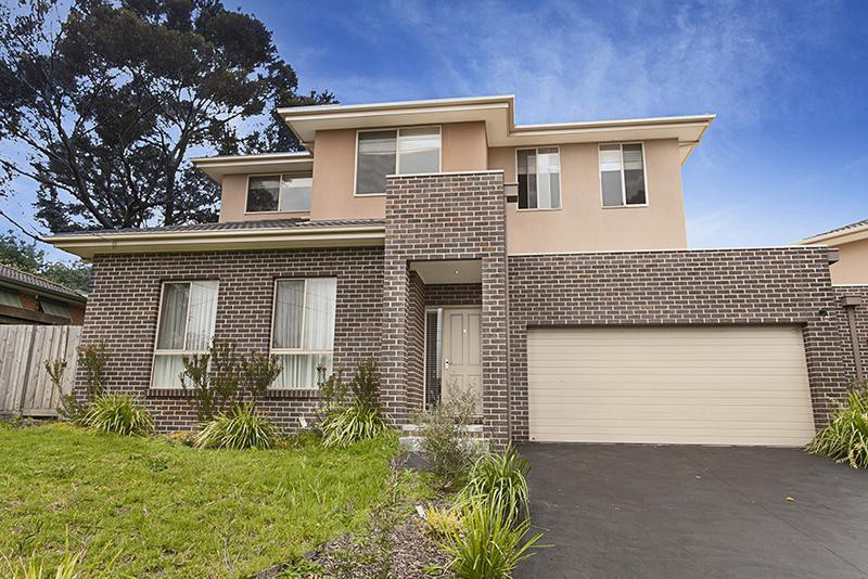 4 Romford Court, Doncaster East, VIC 3109, Doncaster East - Thumbnail 2