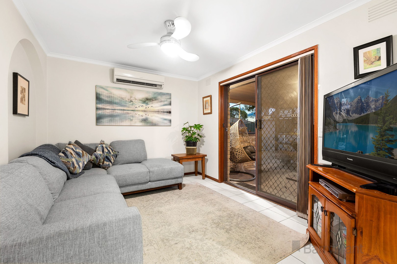 4 Ronald Court, Pakenham, VIC 3810, Pakenham - Thumbnail 3