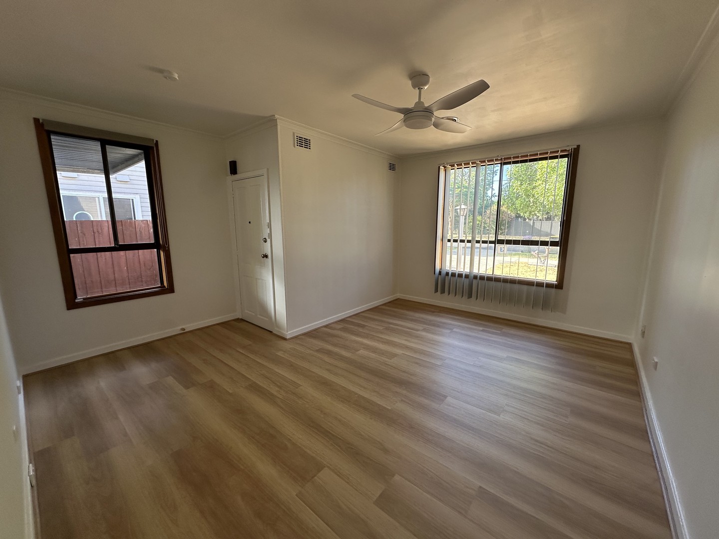 4 Rose Avenue, Norlane, VIC 3214 - Thumbnail 2 - 11/02/2026