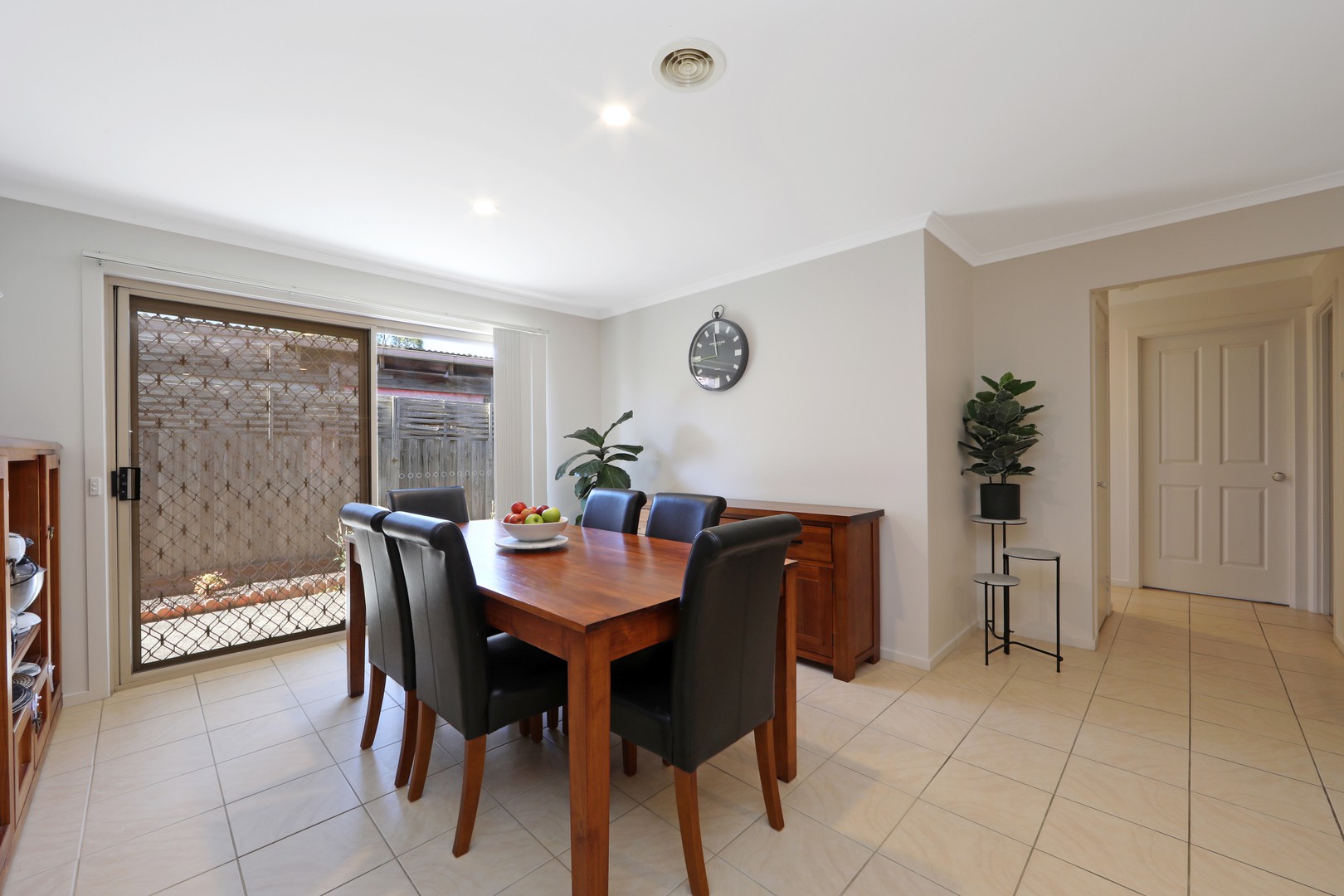 4 Rosebank Court, Rowville, VIC 3178, Rowville - Thumbnail 6