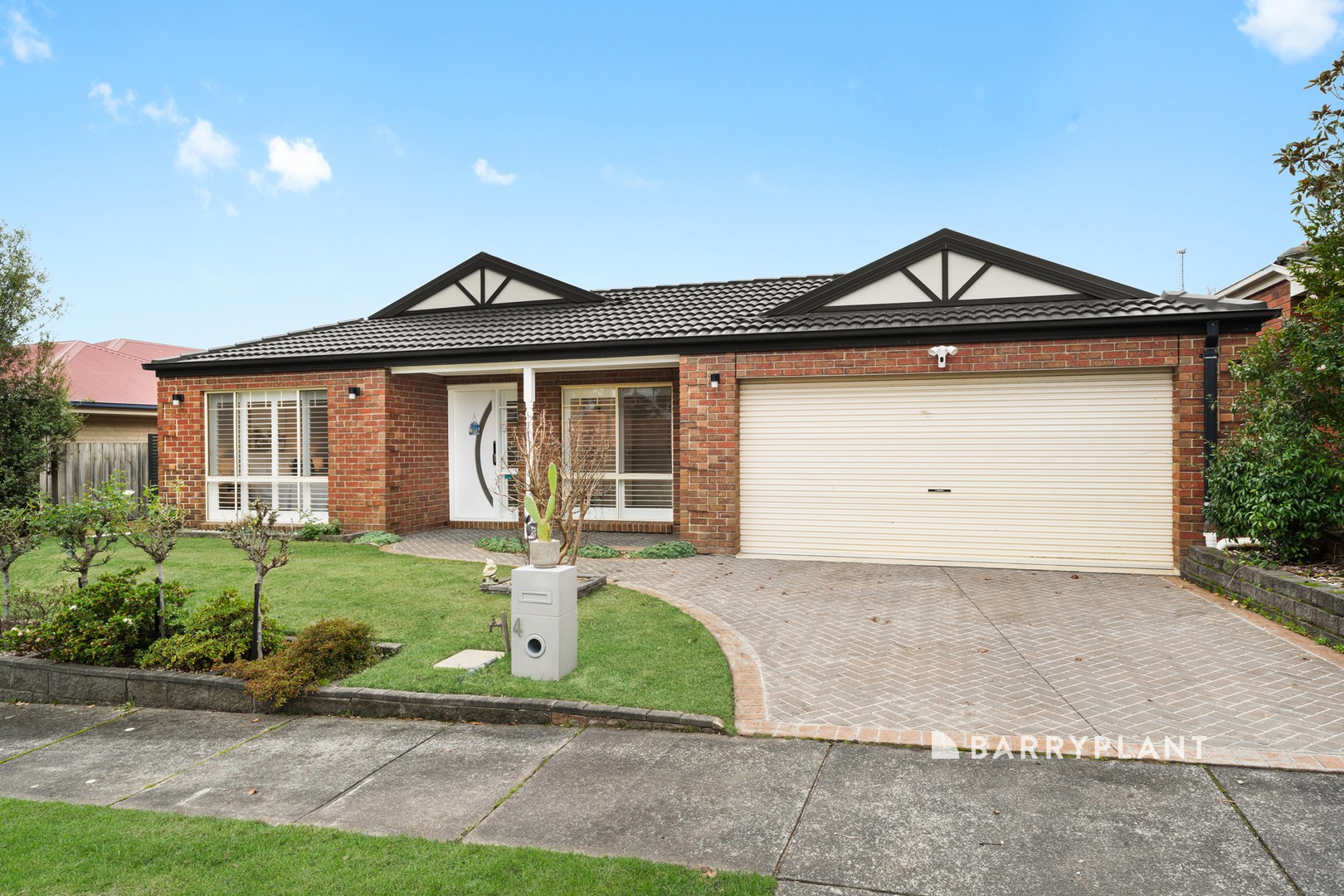 4 Rosewin Court, Berwick, VIC 3806 - Thumbnail 2 - 02/07/2026