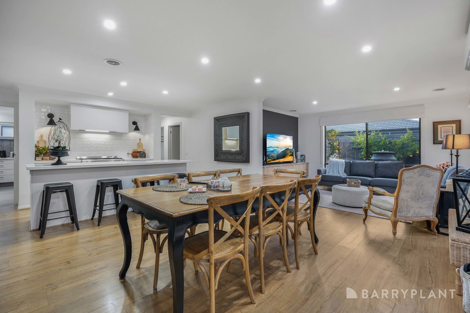 4 Rosina Drive, Officer, VIC 3809, Officer - Thumbnail 4