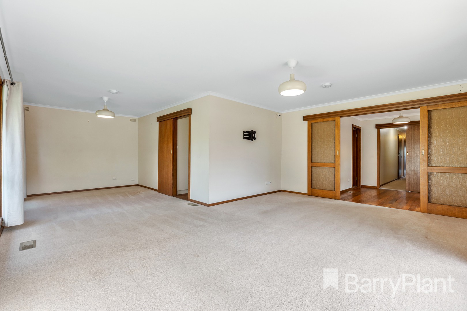4 Rossio Grove, Wendouree, VIC 3355, Wendouree - Thumbnail 3