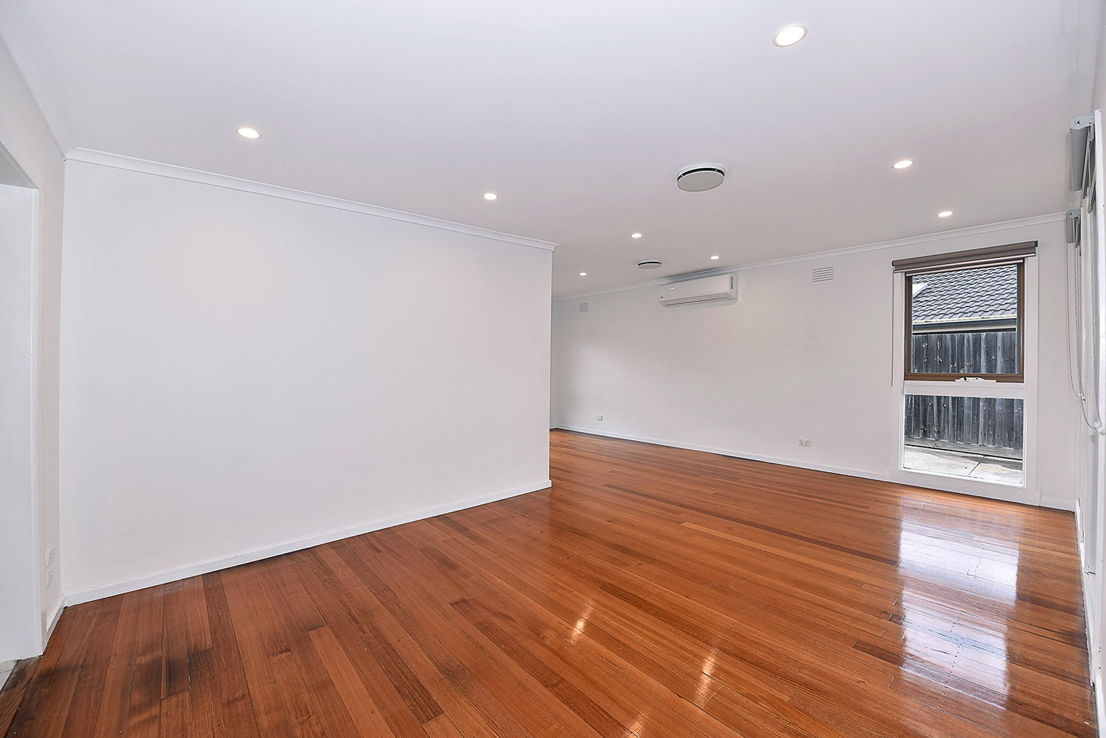 4 Rostella Crescent, Keilor East, VIC 3033, Keilor East - Thumbnail 3
